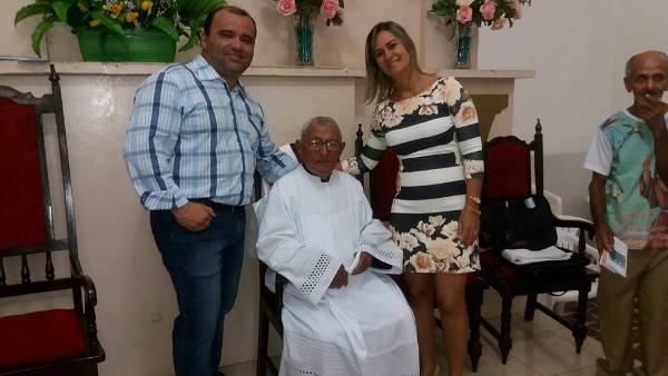 12717343_755668371230274_6558416604298340707_n