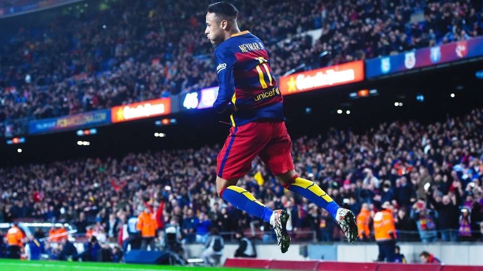 Exclusivo: Neymar renovou contrato com o Barcelona até 2021