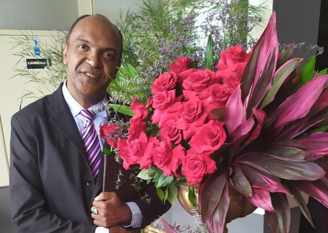Lindomar Amâncio prepara os últimos detalhes para a realização do glamoroso baile toque social