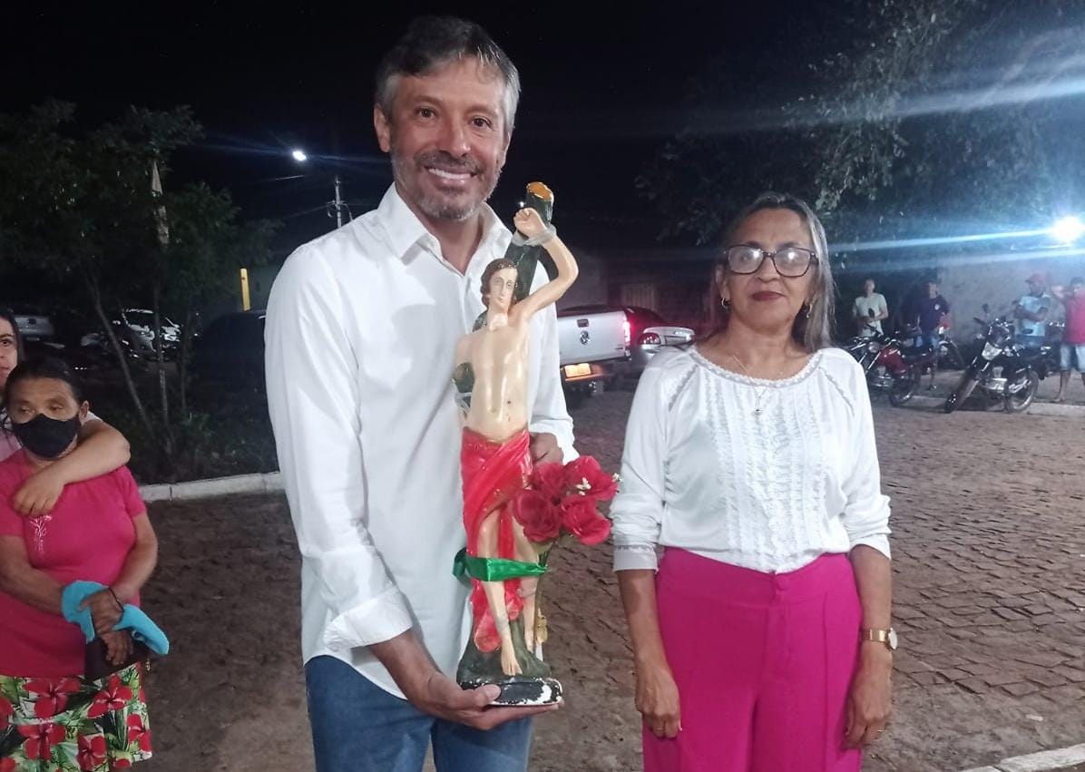 Prefeito Marcelo Costa participa dos Festejos de São Sebastião no Povoado Isidoria…..