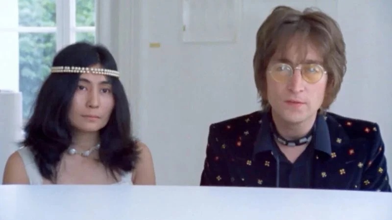 Há 51 anos, John Lennon lança “Imagine”, canção que ainda hoje embala mundo