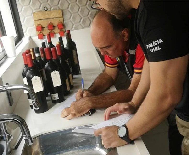 Operação apreende 500 vinhos e apura venda ilegal de bebidas na internet