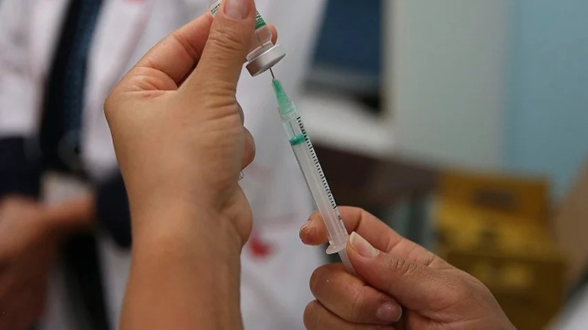 Dengue: Com aumento de casos, Brasil recebe 750 mil doses de vacina para aplicação