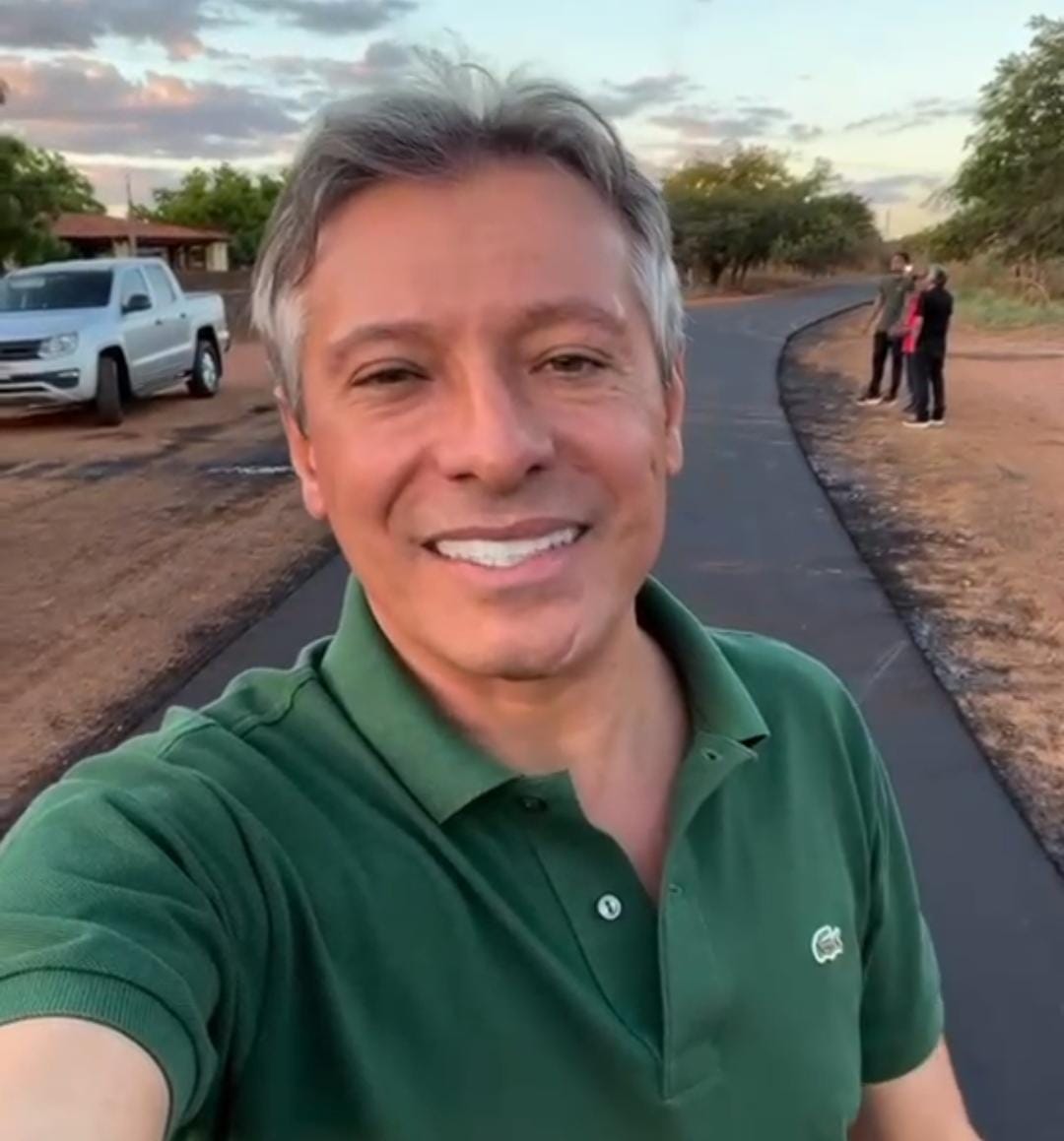 Prefeito Marcelo Costa acompanha o andamento de importante obra em Valença